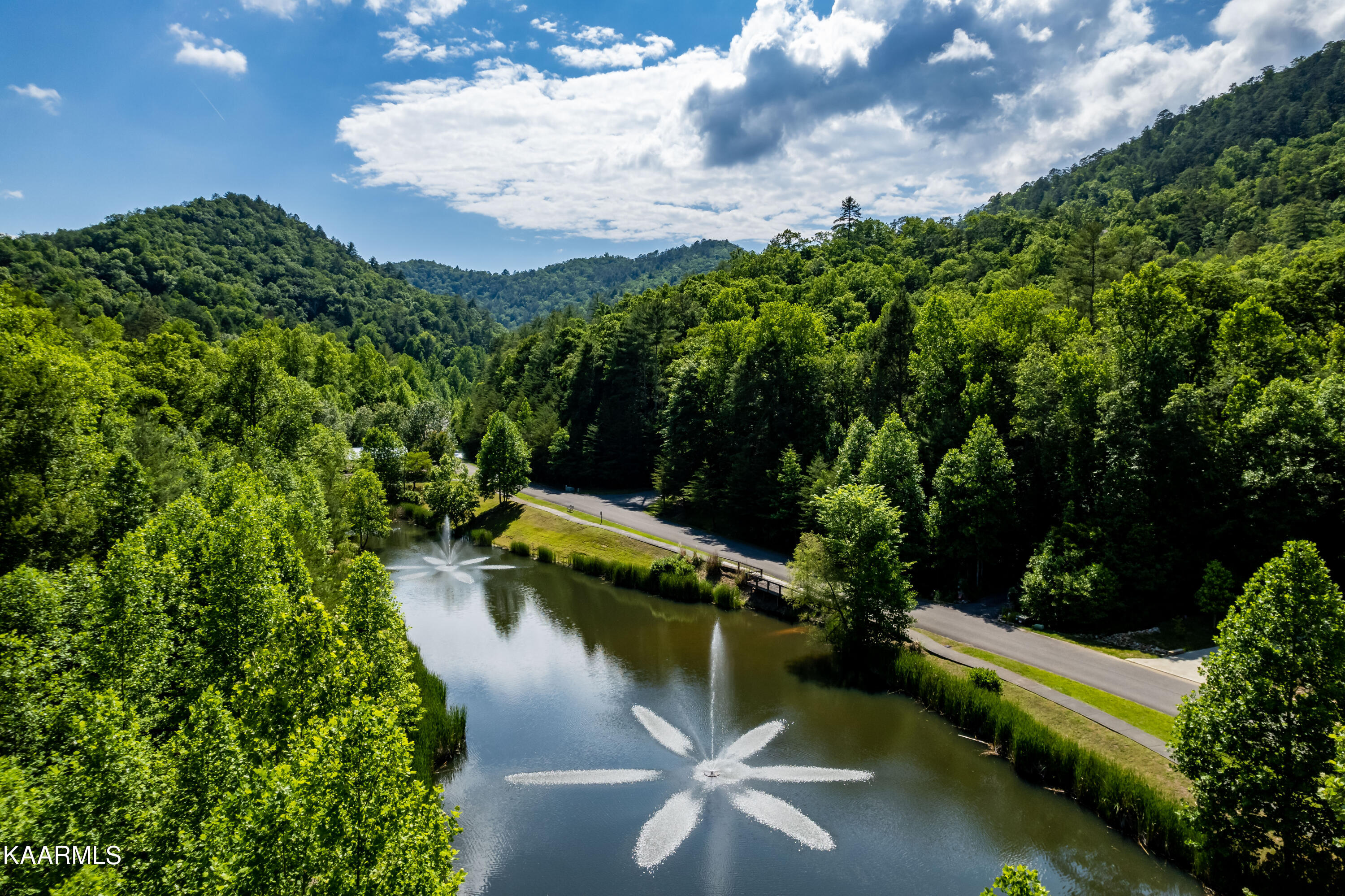 129 Springside Way Townsend, TN 37882 - Photo 11 of 16 Kinzel Lake 05