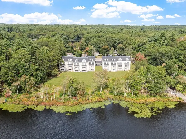 $1,250,000 | 206 West Main Street, Unit 6, Georgetown, MA 01833