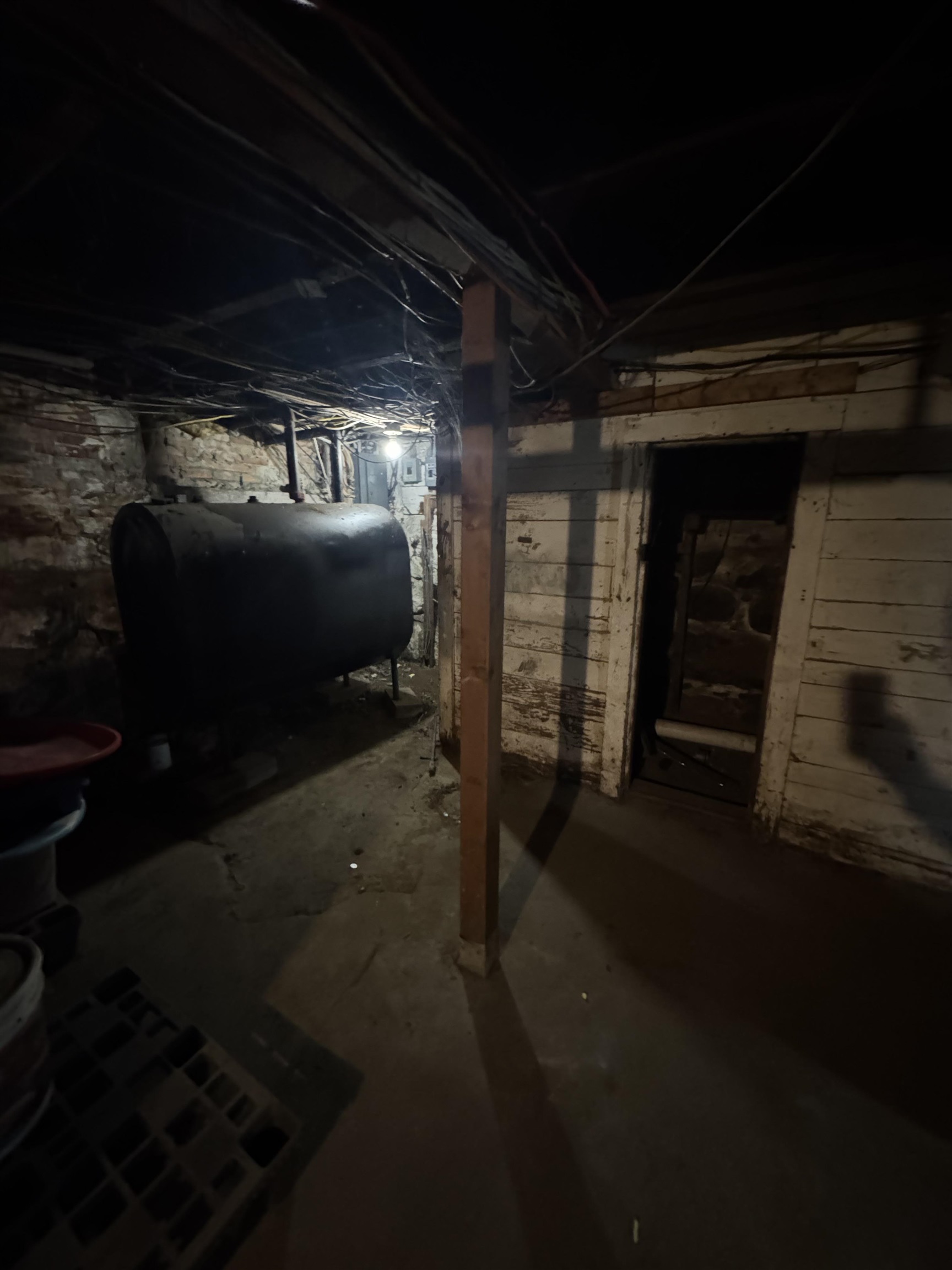 11 Ashuelot Street Winchester, NH 03470 - Photo 14 of 16