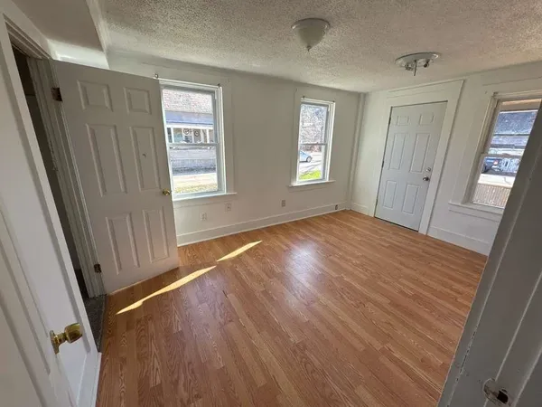$430,000 | 11 Ashuelot Street, Winchester, NH 03470