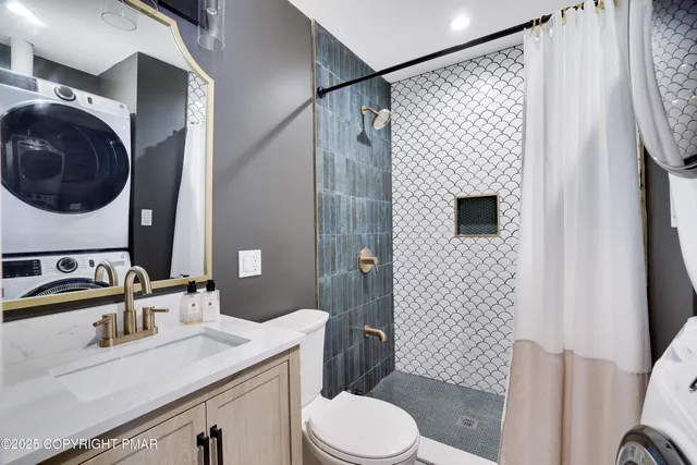 an aerial view of a yard