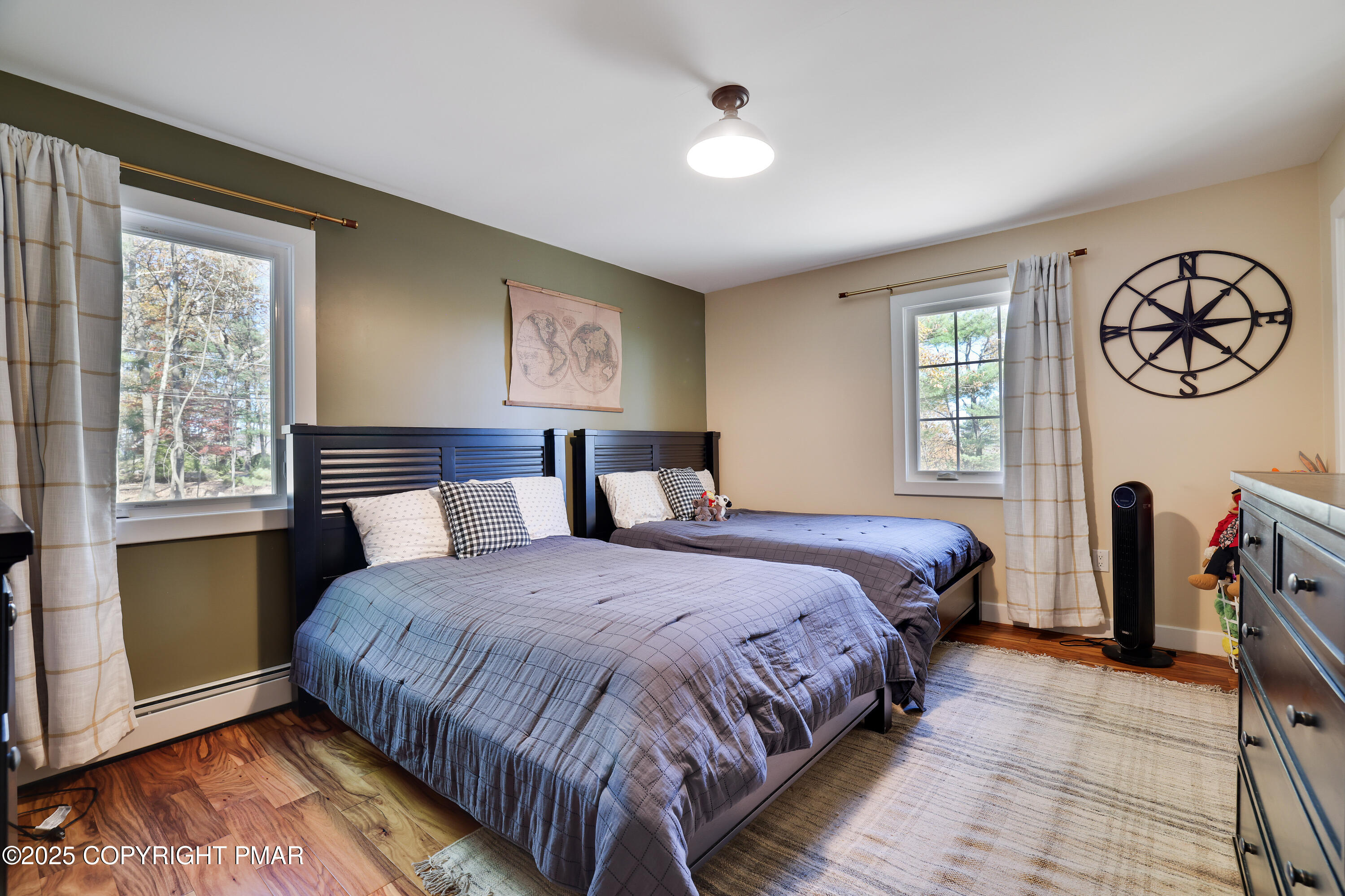 104 Haverhill Road Cresco, PA 18326 - Photo 36 of 86 a bedroom with a large bed and a window