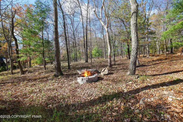 $415,000 | 104 Haverhill Road, Cresco, PA 18326