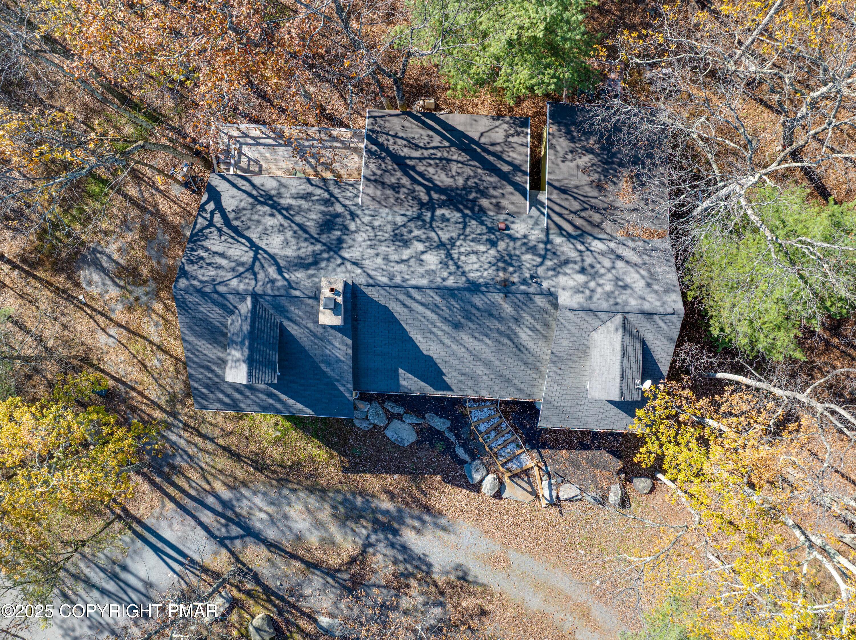 104 Haverhill Road Cresco, PA 18326 - Photo 6 of 86 DJI_20251027142314_0375_DHD