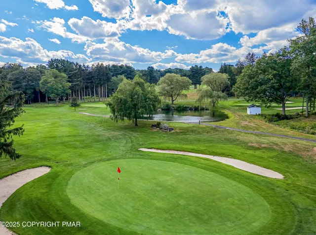 $415,000 | 104 Haverhill Road, Cresco, PA 18326