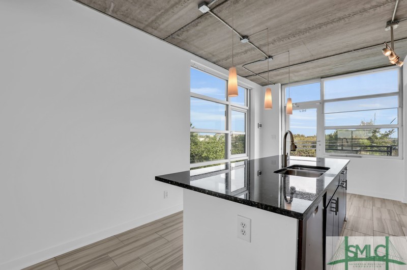 545 Berrien Street, Unit J Savannah, GA 31401 - Photo 8 of 36