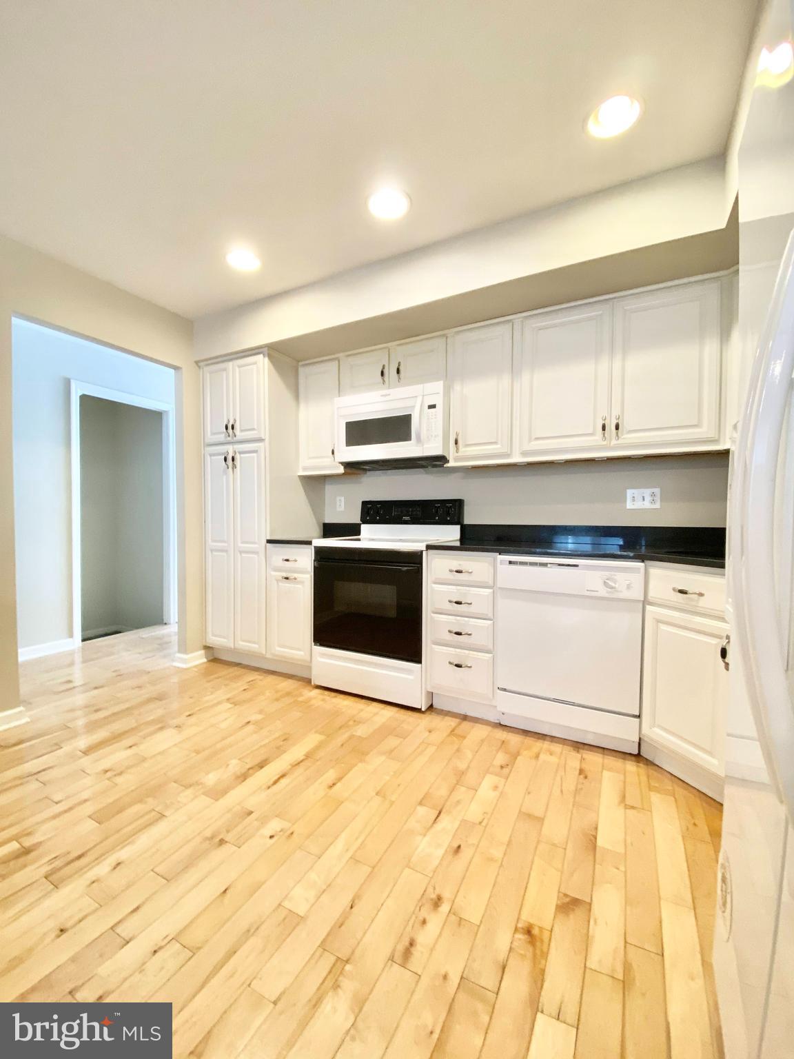 Bishop Drive Aston, PA 19014 - Photo 11 of 68