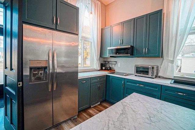 $324,900 | 712 La Crosse Street, Mauston, WI 53948