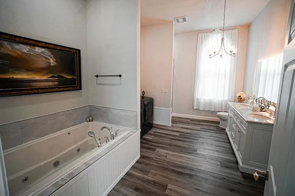 $309,900 | 712 La Crosse Street, Mauston, WI 53948