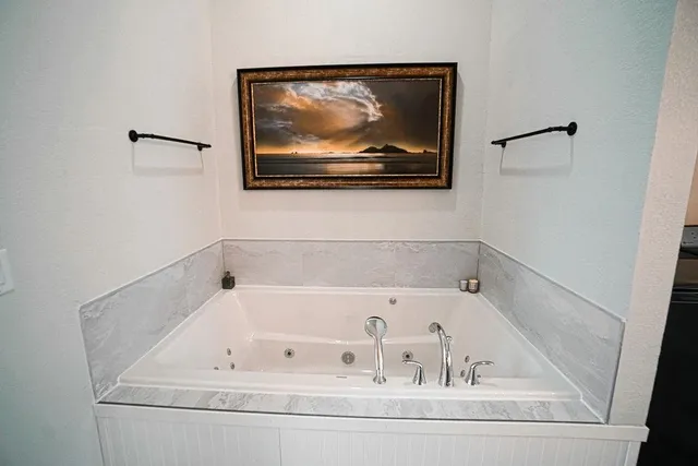 $324,900 | 712 La Crosse Street, Mauston, WI 53948