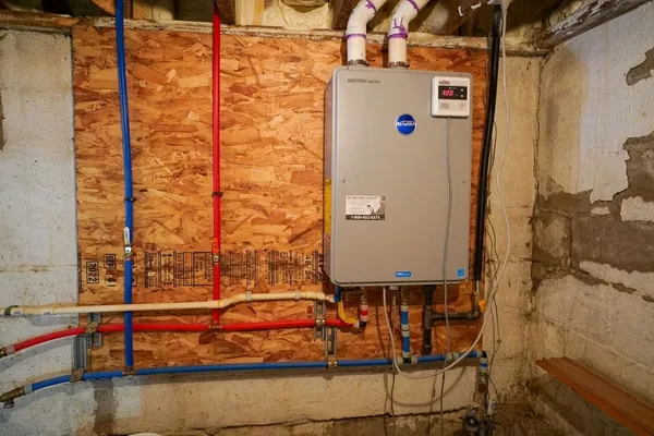 $309,900 | 712 La Crosse Street, Mauston, WI 53948