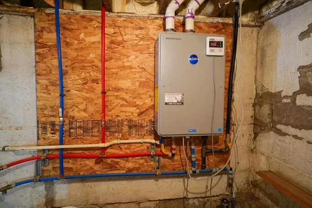 $324,900 | 712 La Crosse Street, Mauston, WI 53948