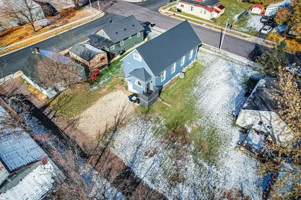 $309,900 | 712 La Crosse Street, Mauston, WI 53948