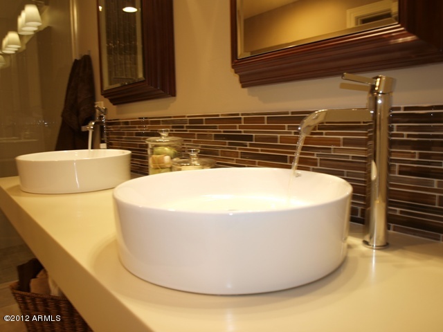 1837 East Roma Avenue Phoenix, AZ 85016 - Photo 18 of 32 Close up-Glass tile backsplash
