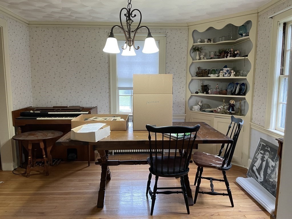 251 Elm Street Everett, MA 02149 - Photo 5 of 17