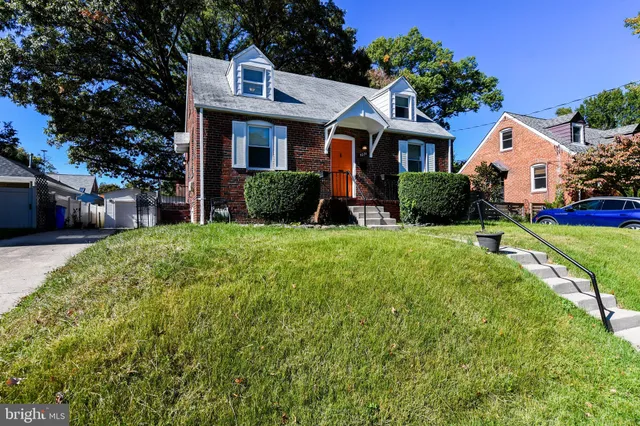 $488,000 | 9024 49th Place, College Park, MD 20740