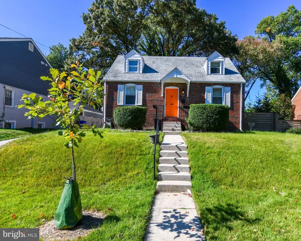 $488,000 | 9024 49th Place, College Park, MD 20740