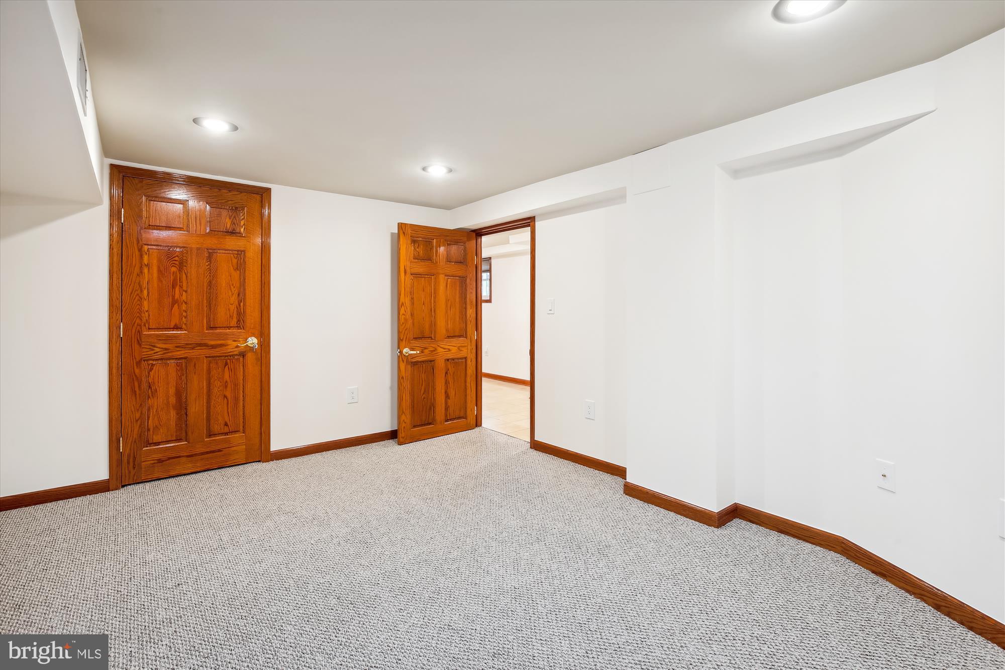 1814 Park Road Northwest Washington, DC 20010 - Photo 103 of 132 Bedroom