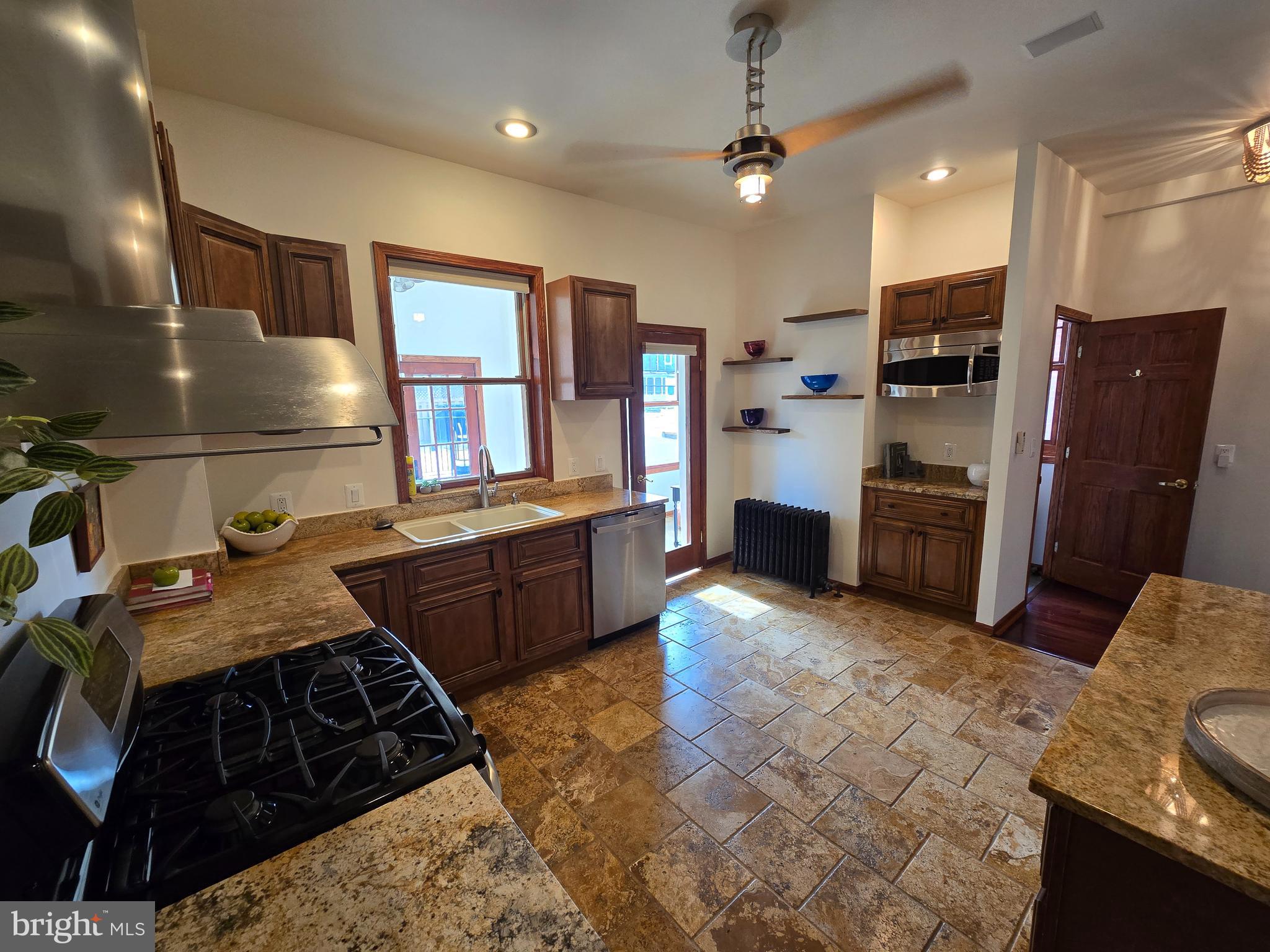 1814 Park Road Northwest Washington, DC 20010 - Photo 27 of 132 Kitchen