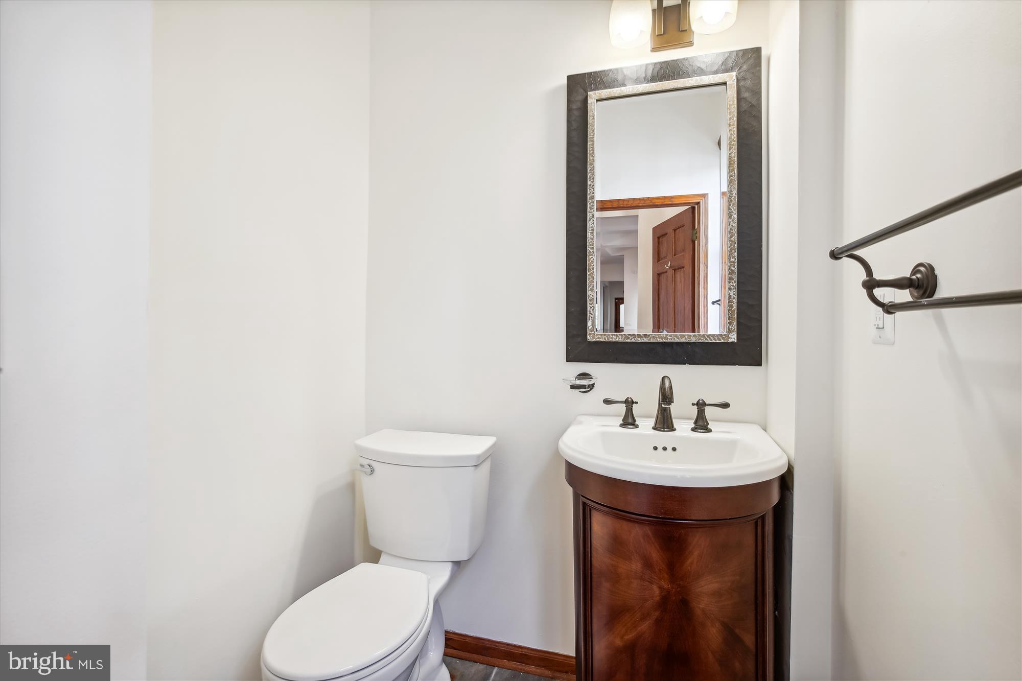 1814 Park Road Northwest Washington, DC 20010 - Photo 39 of 132 Powder Room