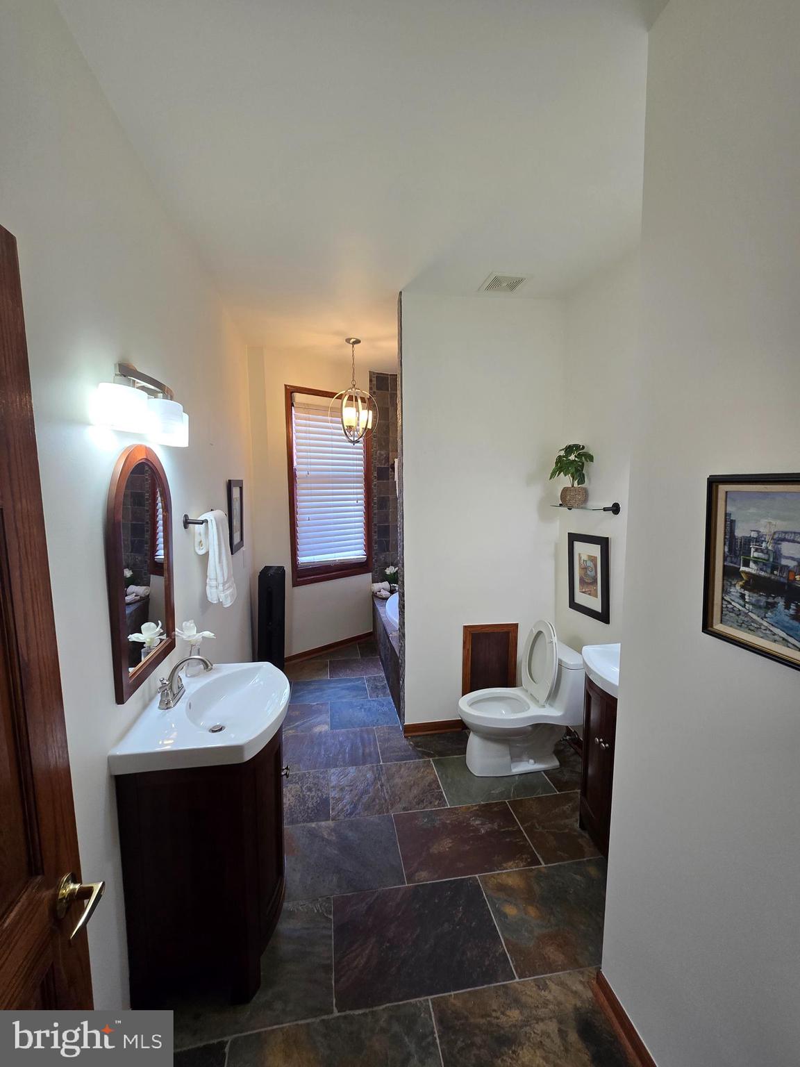 1814 Park Road Northwest Washington, DC 20010 - Photo 61 of 132 Primary Bath