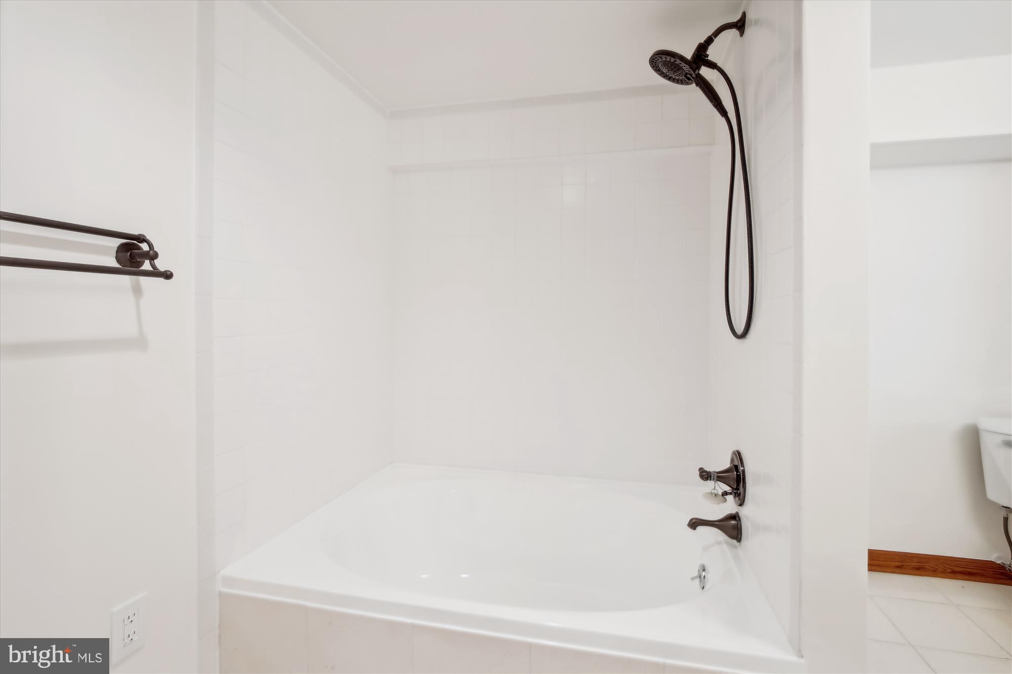 1814 Park Road Northwest Washington, DC 20010 - Photo 87 of 132 Bath