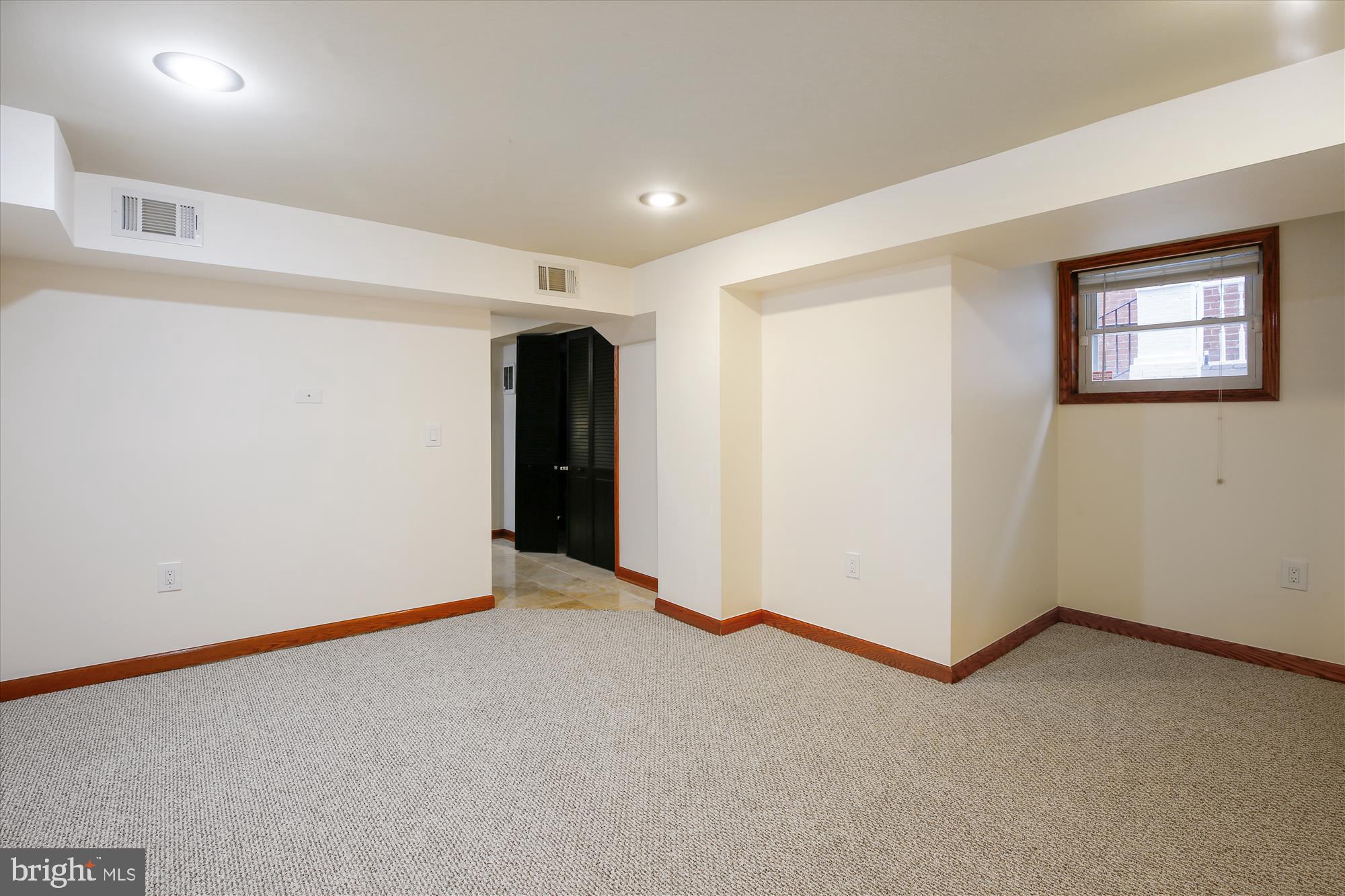1814 Park Road Northwest Washington, DC 20010 - Photo 96 of 132 Living Room