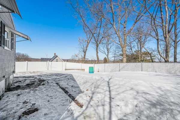 $489,995 | 1 Hillcrest Avenue, Lynn, MA 01904