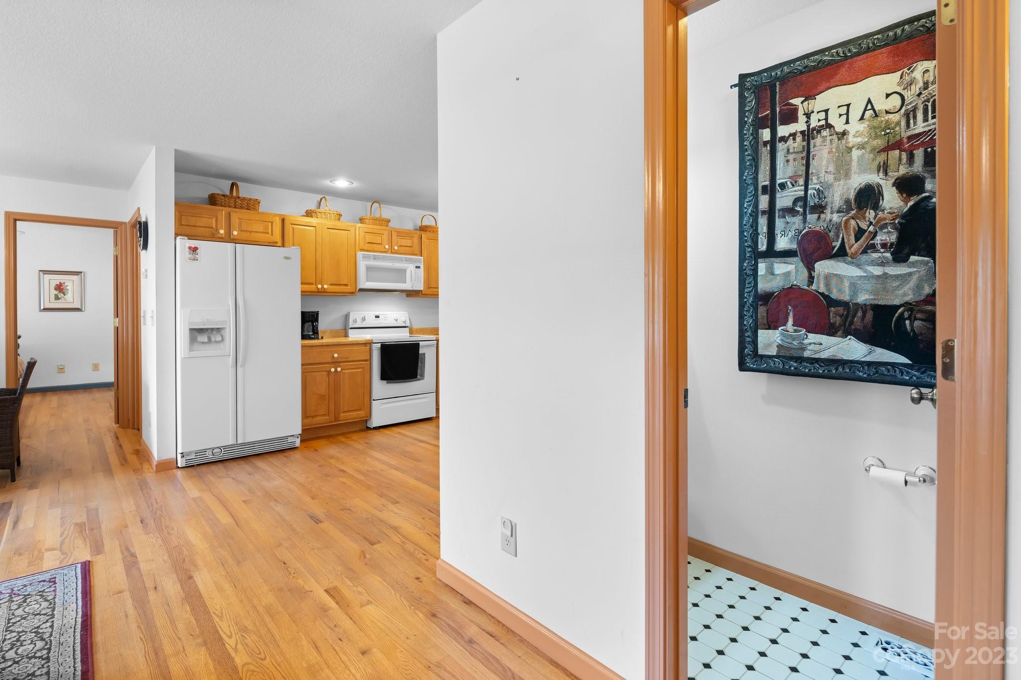 40 Autumn View Drive Hendersonville, NC 28792 - Photo 10 of 48 a view of a kitchen from the hallway