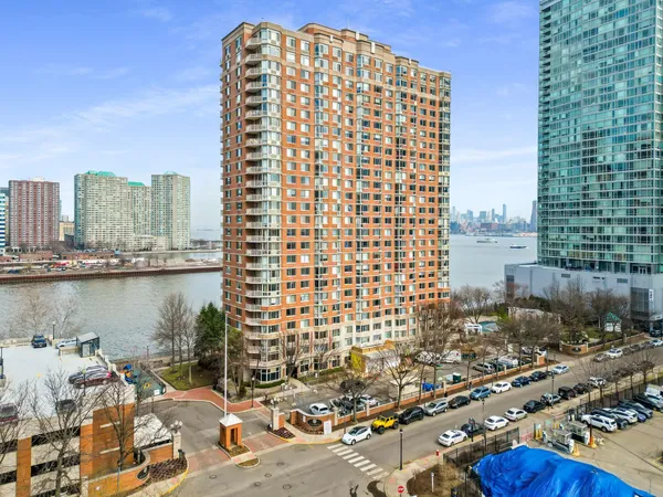 $648,000 | 20 2nd Street, Unit 2601, Jersey City, NJ 07302