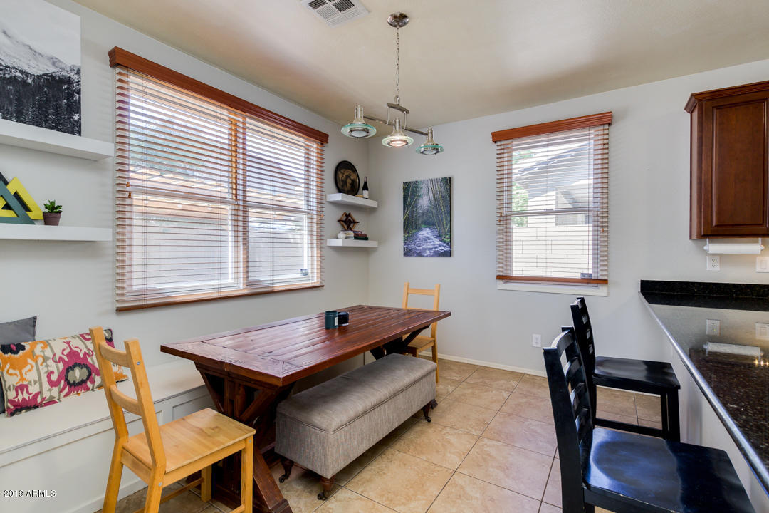2227 East Fraktur Road Phoenix, AZ 85040 - Photo 12 of 44 18-Fraktur