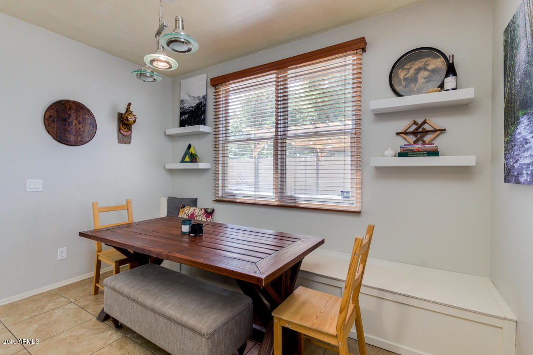 2227 East Fraktur Road Phoenix, AZ 85040 - Photo 13 of 44 19-Fraktur