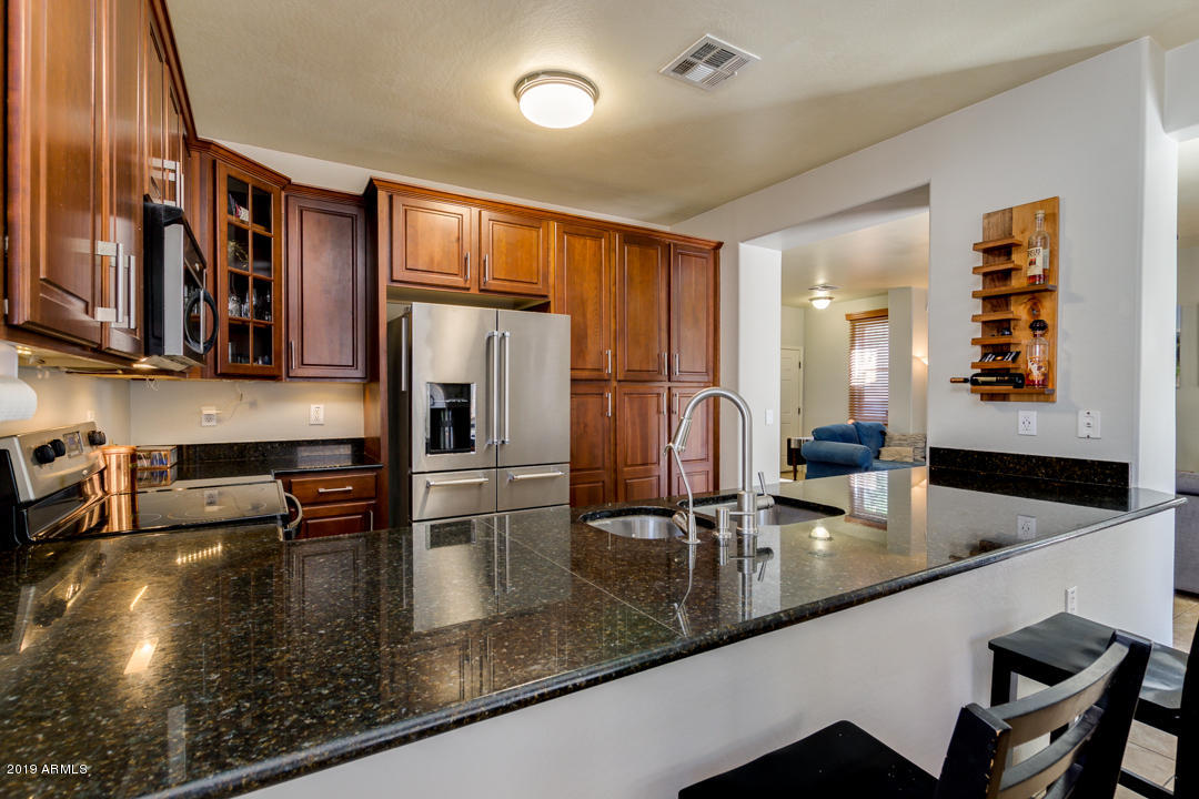 2227 East Fraktur Road Phoenix, AZ 85040 - Photo 8 of 44 13-Fraktur