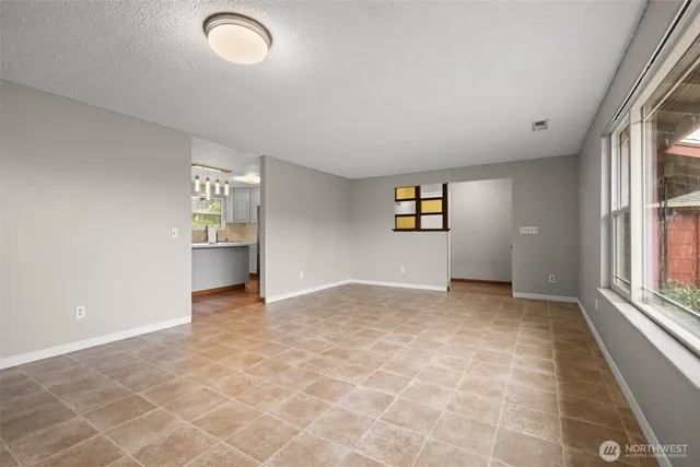 $445,000 | 1209 Dundee Drive, Cosmopolis, WA 98537