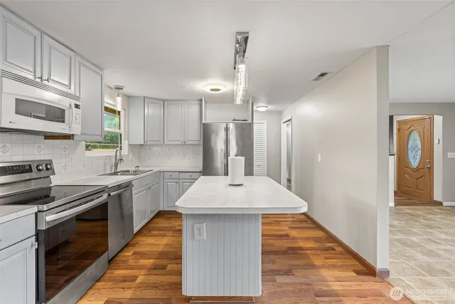 $445,000 | 1209 Dundee Drive, Cosmopolis, WA 98537