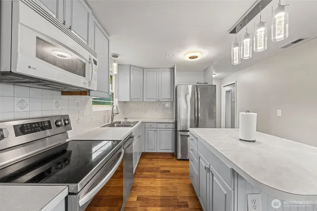 $445,000 | 1209 Dundee Drive, Cosmopolis, WA 98537