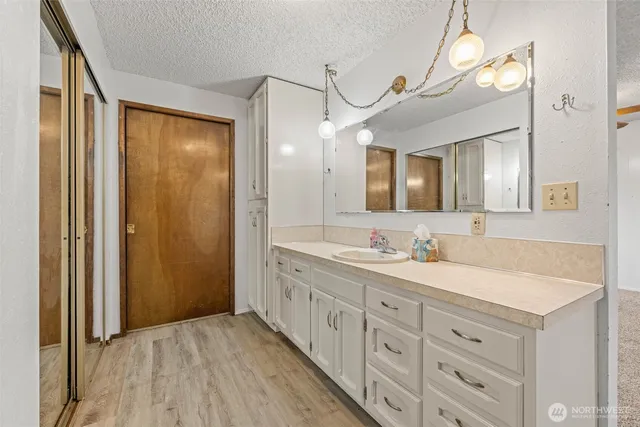 $445,000 | 1209 Dundee Drive, Cosmopolis, WA 98537