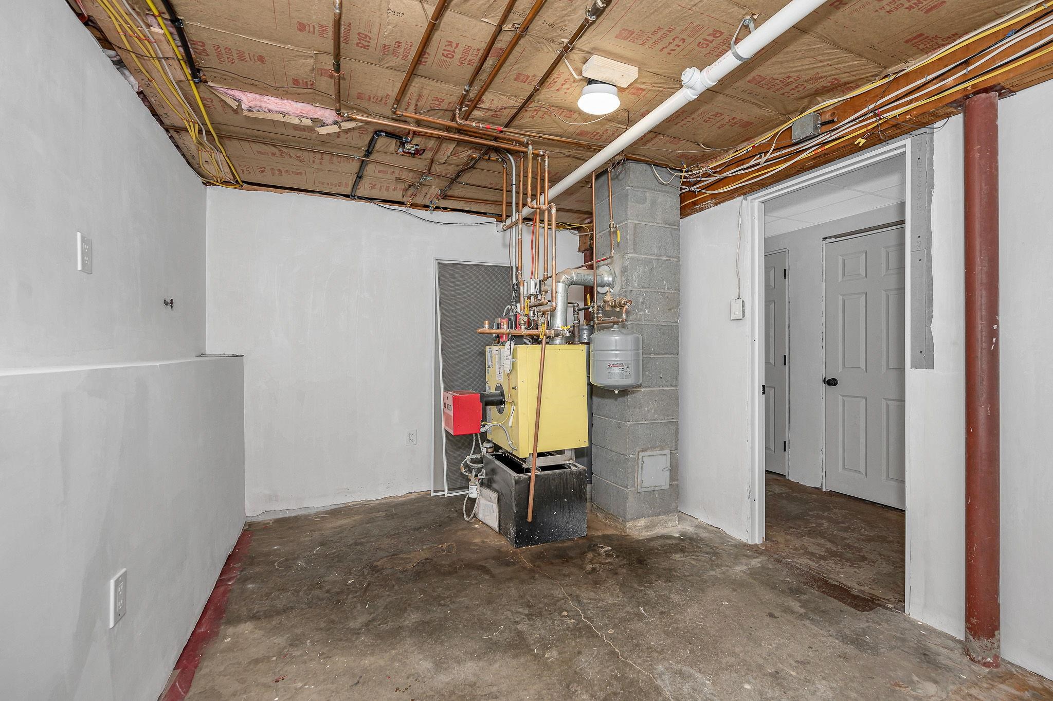 22 Mulberry Road Salem, NH 03079 - Photo 29 of 39 Gallery Image 29