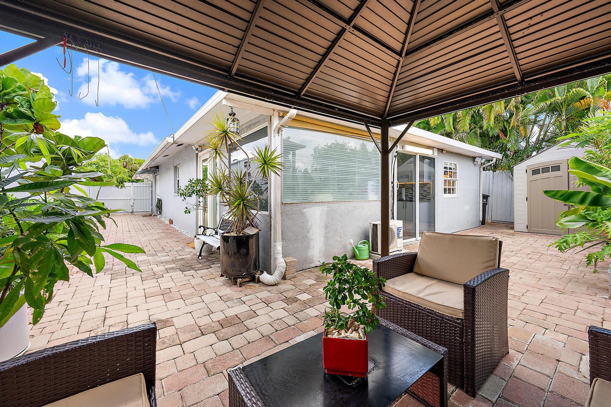904 Ortega Road West Palm Beach, FL 33405 - Photo 19 of 20 904 Ortega Rd-Gazebo