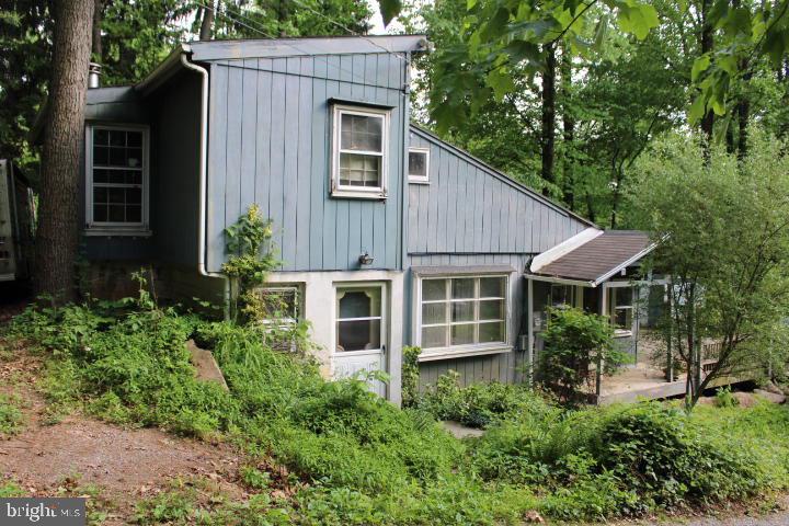 1220 Seglock Road Lititz, PA 17543 - Photo 1 of 16
