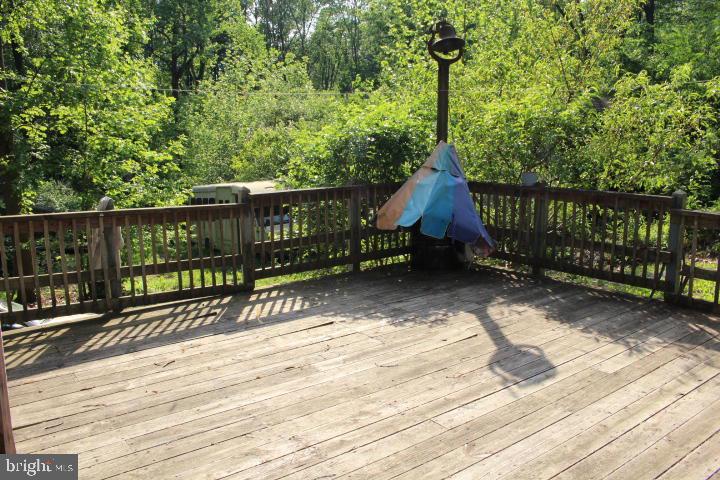1220 Seglock Road Lititz, PA 17543 - Photo 14 of 16