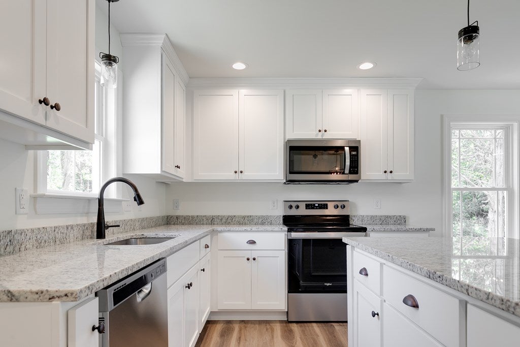 89 Jenkins Ridge Road Cartersville, VA 23027 - Photo 11 of 22 Gallery Image 11