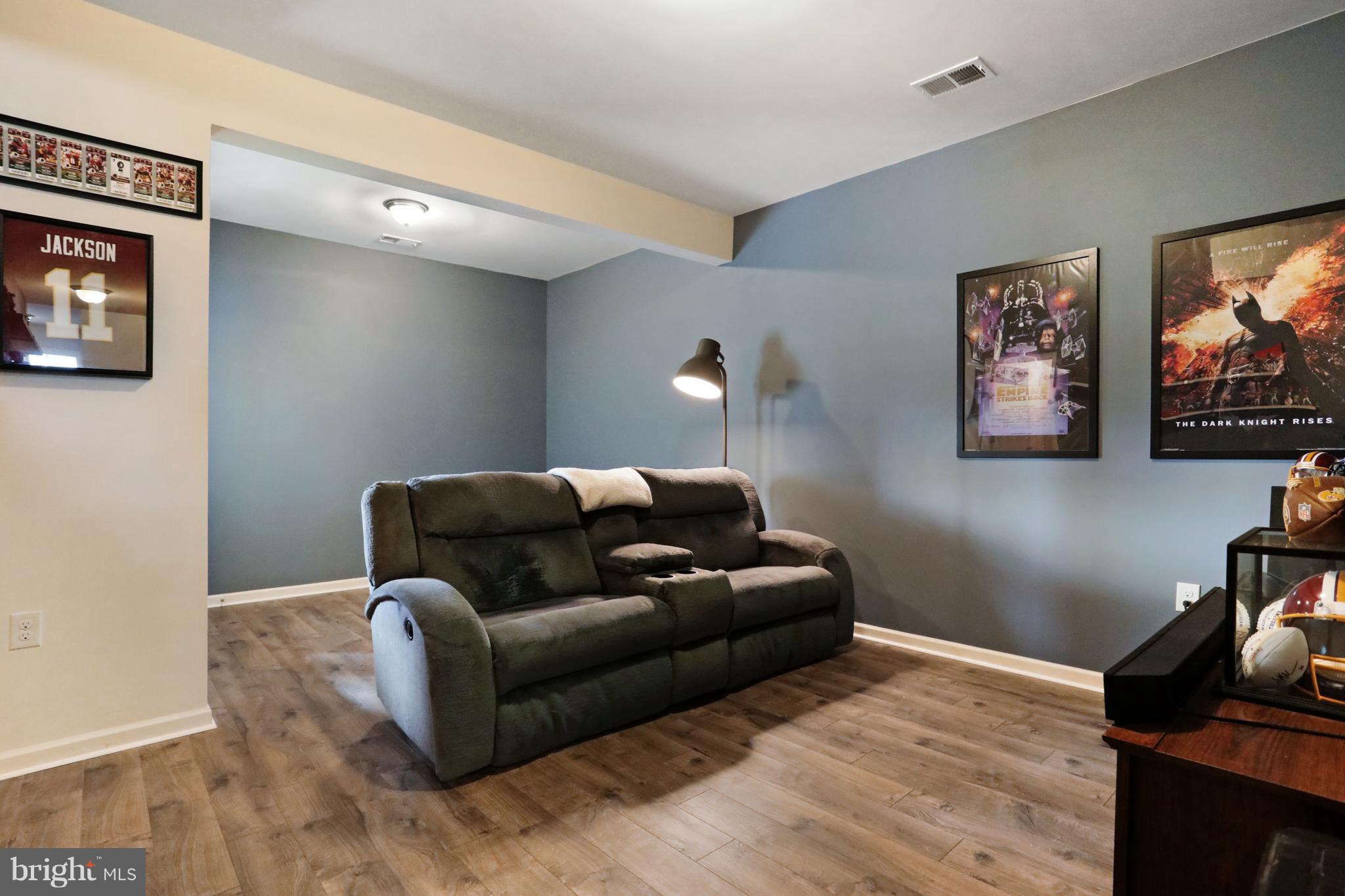58 Piccadilly Court Falling Waters, WV 25419 - Photo 3 of 30 Spacious Family Room