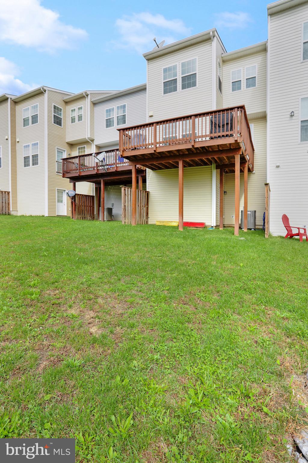 58 Piccadilly Court Falling Waters, WV 25419 - Photo 28 of 30 Exterior (Rear)
