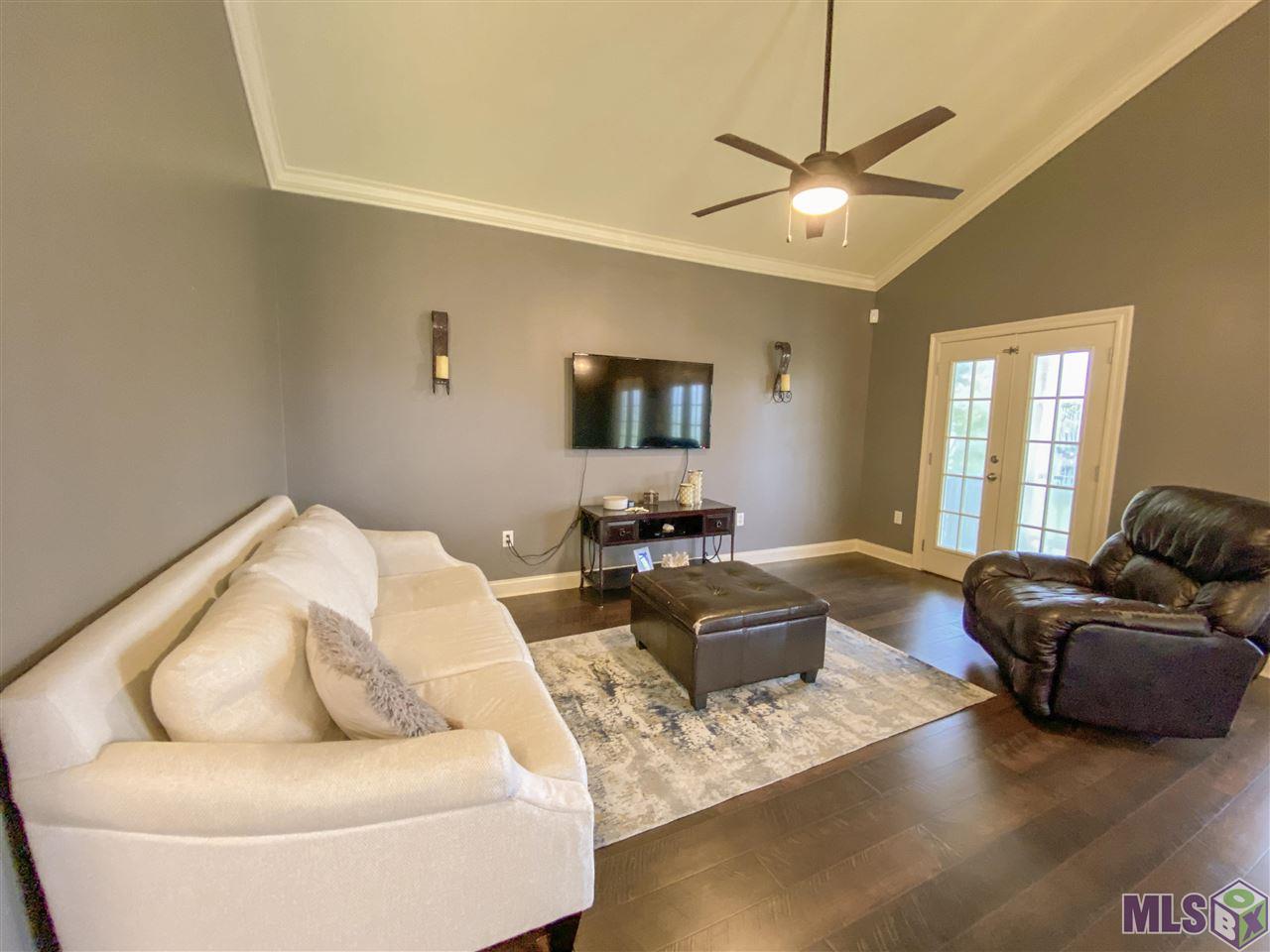 38035 Post Office Road Gonzales, LA 70737 - Photo 2 of 13 Gallery Image 2