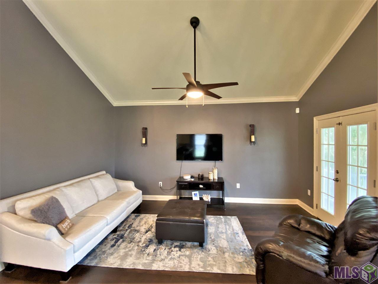 38035 Post Office Road Gonzales, LA 70737 - Photo 3 of 13 Gallery Image 3