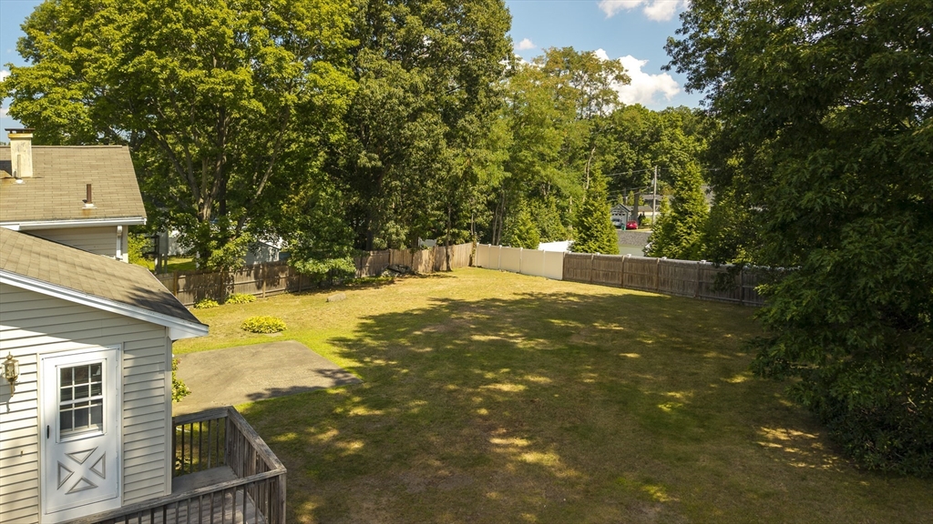 10 Chester Road Billerica, MA 01821 - Photo 8 of 38 Gallery Image 8