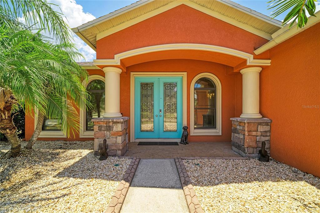 316 Star Shell Drive Apollo Beach, FL 33572 - Photo 5 of 57