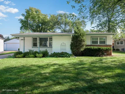 $369,900 | 3900 Bluebird Lane, Rolling Meadows, IL 60008