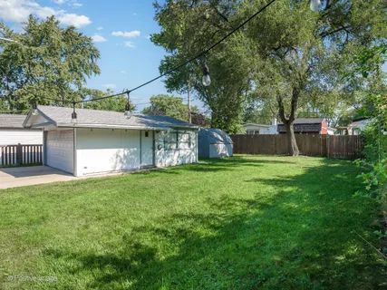 $369,900 | 3900 Bluebird Lane, Rolling Meadows, IL 60008